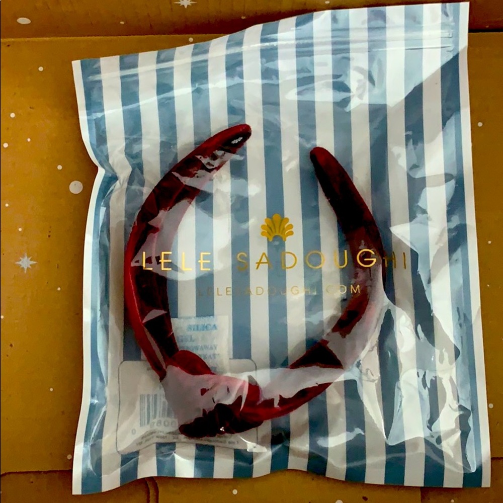 Lele Sadoughi Velvet Headband